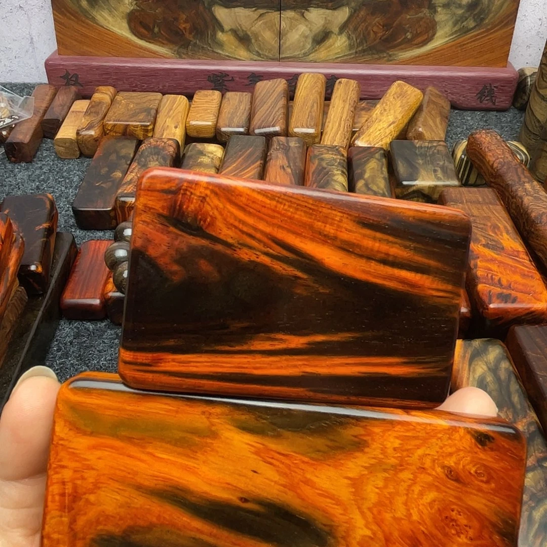 飞***鹿交趾黄檀（大红酸枝）