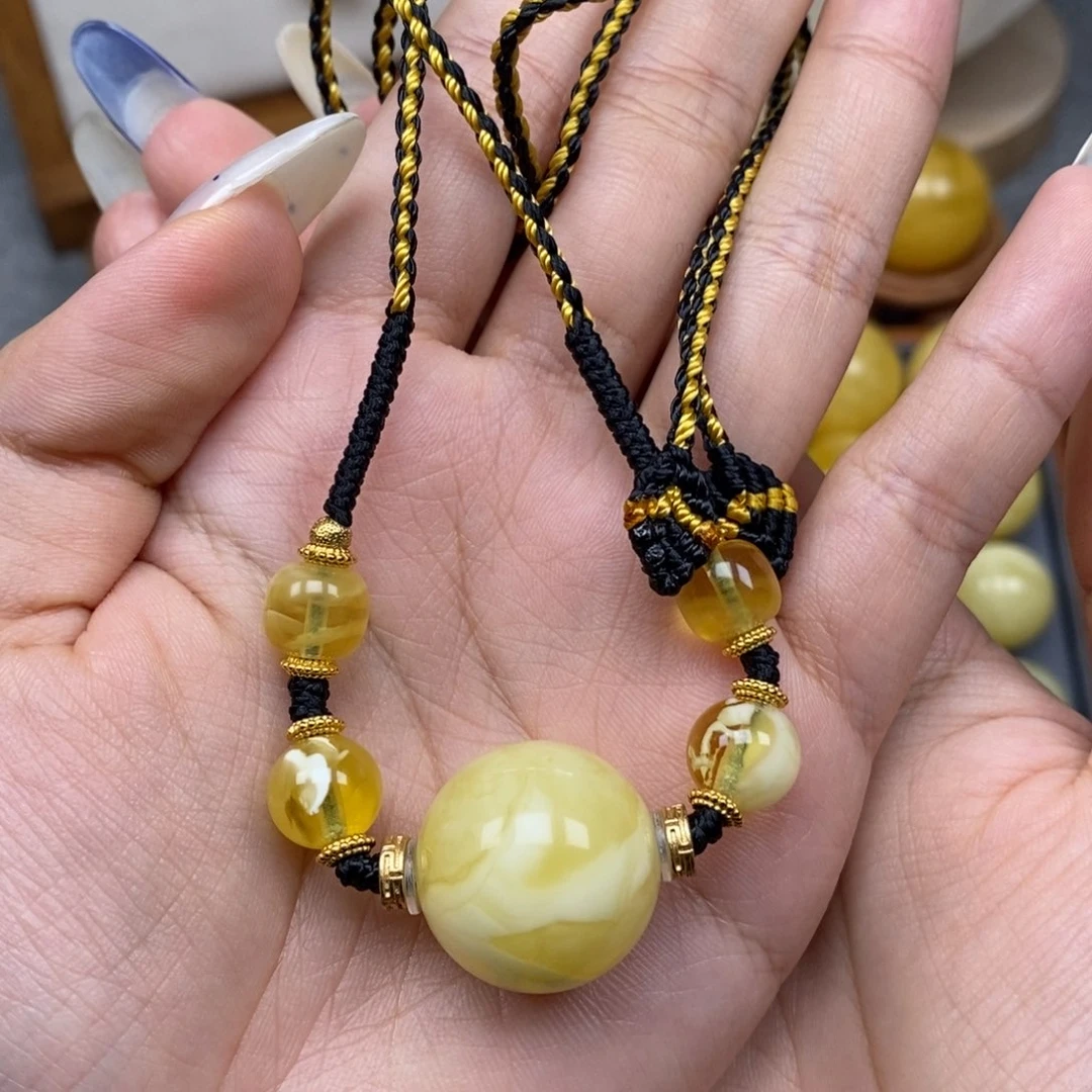 蜜蜡未镶嵌珠宝奇石火***花