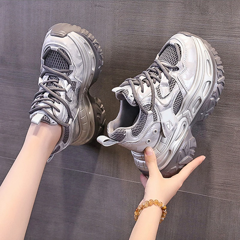 厚底增高10CM老爹鞋女2025秋季新款显脚小厚底阿甘鞋休闲跑步鞋潮