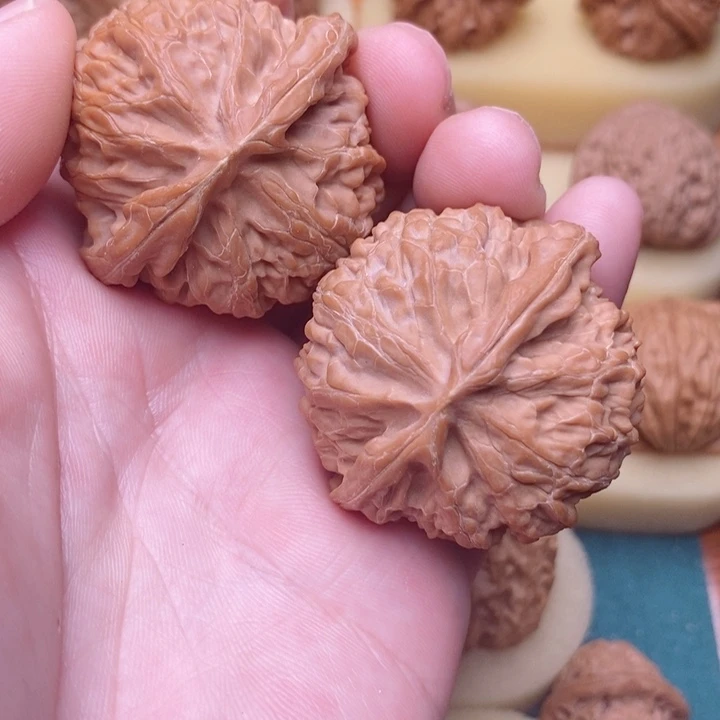 把件文玩核桃46全品毕业大宫灯