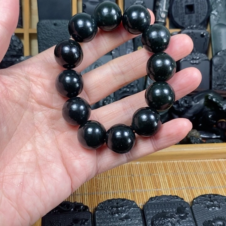 和田玉未镶嵌颈饰卡18圆珠手串