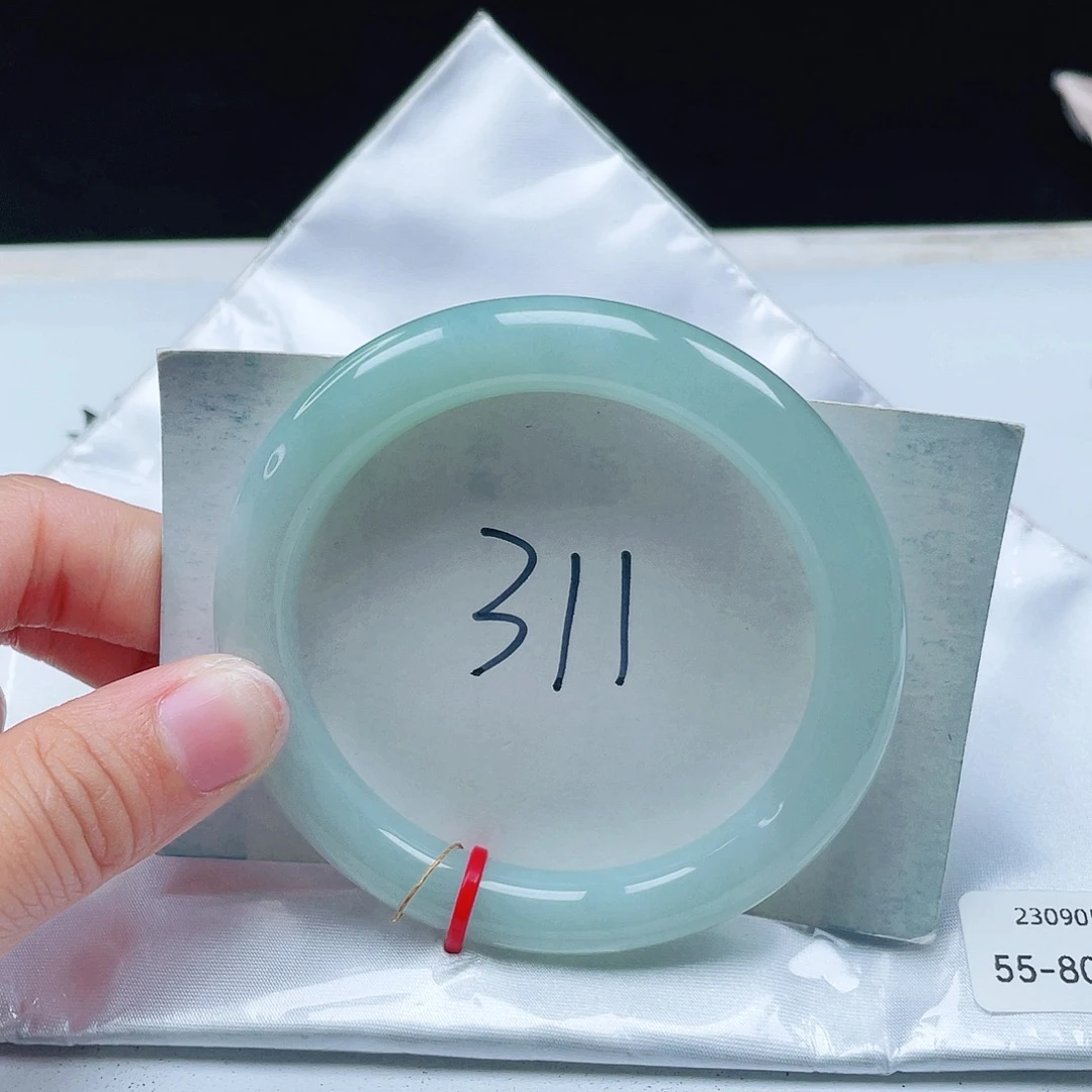 翡翠未镶嵌手镯55圆条