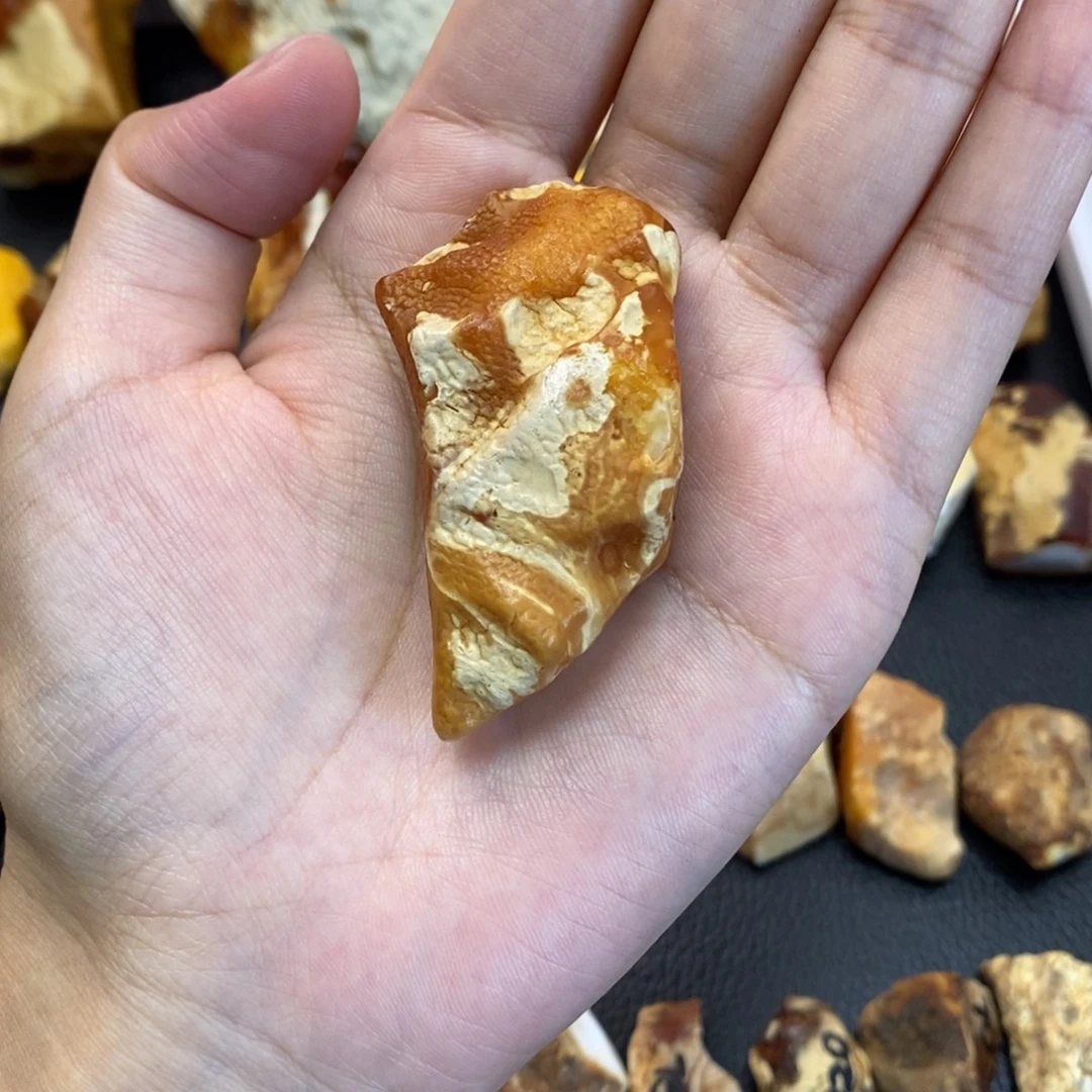 未镶嵌定制琥珀蜜蜡