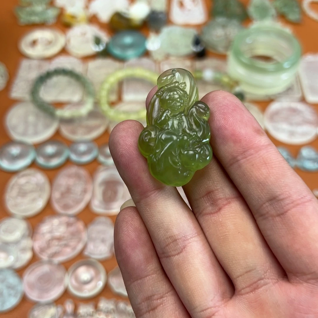 蛇纹石玉未镶嵌多样性随机发一