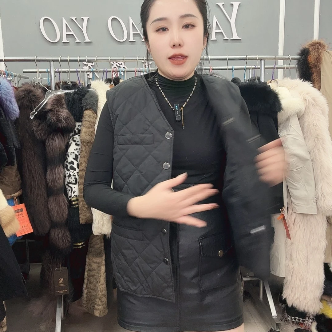 姚小妖家高端皮草