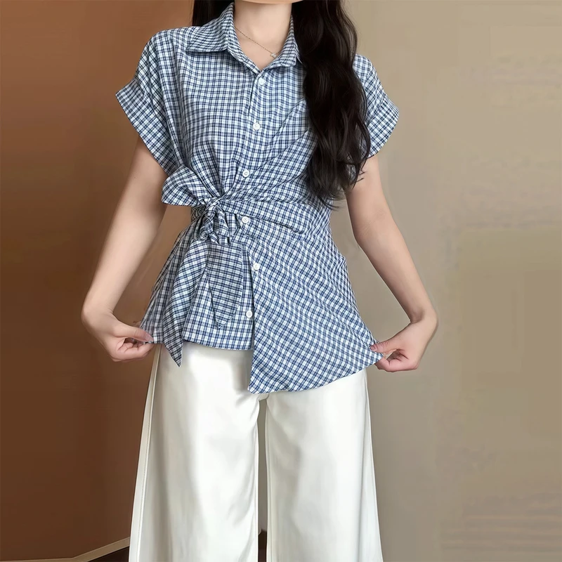 大码设计感蓝色格子短袖衬衫女夏季胖mm显瘦绑带掐腰港风上衣