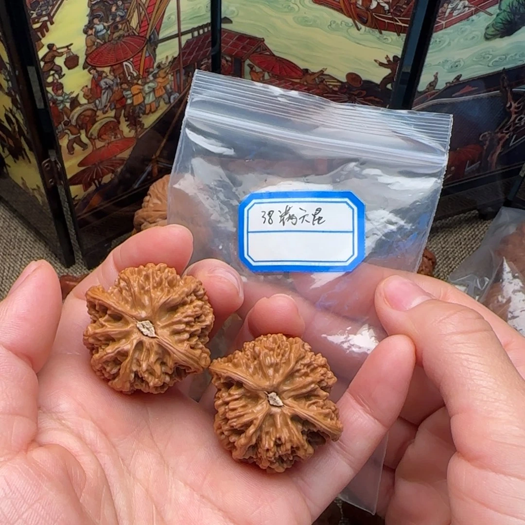 文玩核桃把件满天星