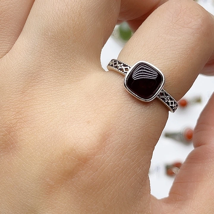 血珀戒指银S925镶嵌天然