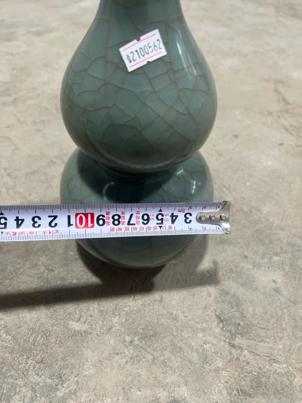 手工制作陶瓷摆件