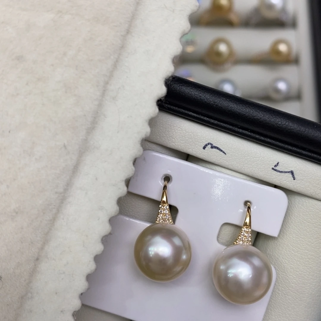 海水珍珠耳饰18K金镶嵌11-12