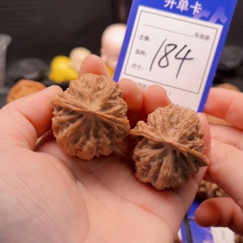 文玩核桃把件37苹果园 184