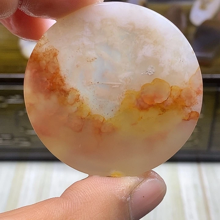 未镶嵌颈饰玛瑙/玉髓