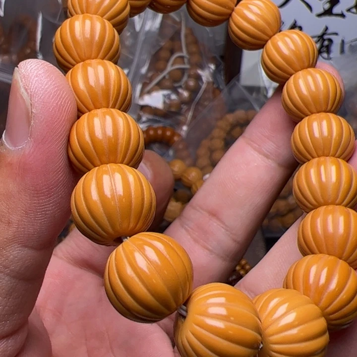 猴头核桃吊坠卡罗拉峰