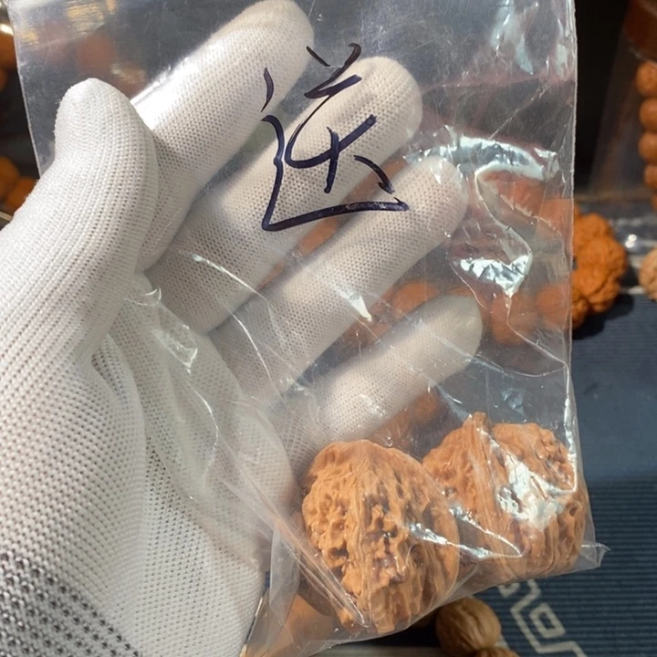 【闪购商品】文玩核桃手串胖***^…………