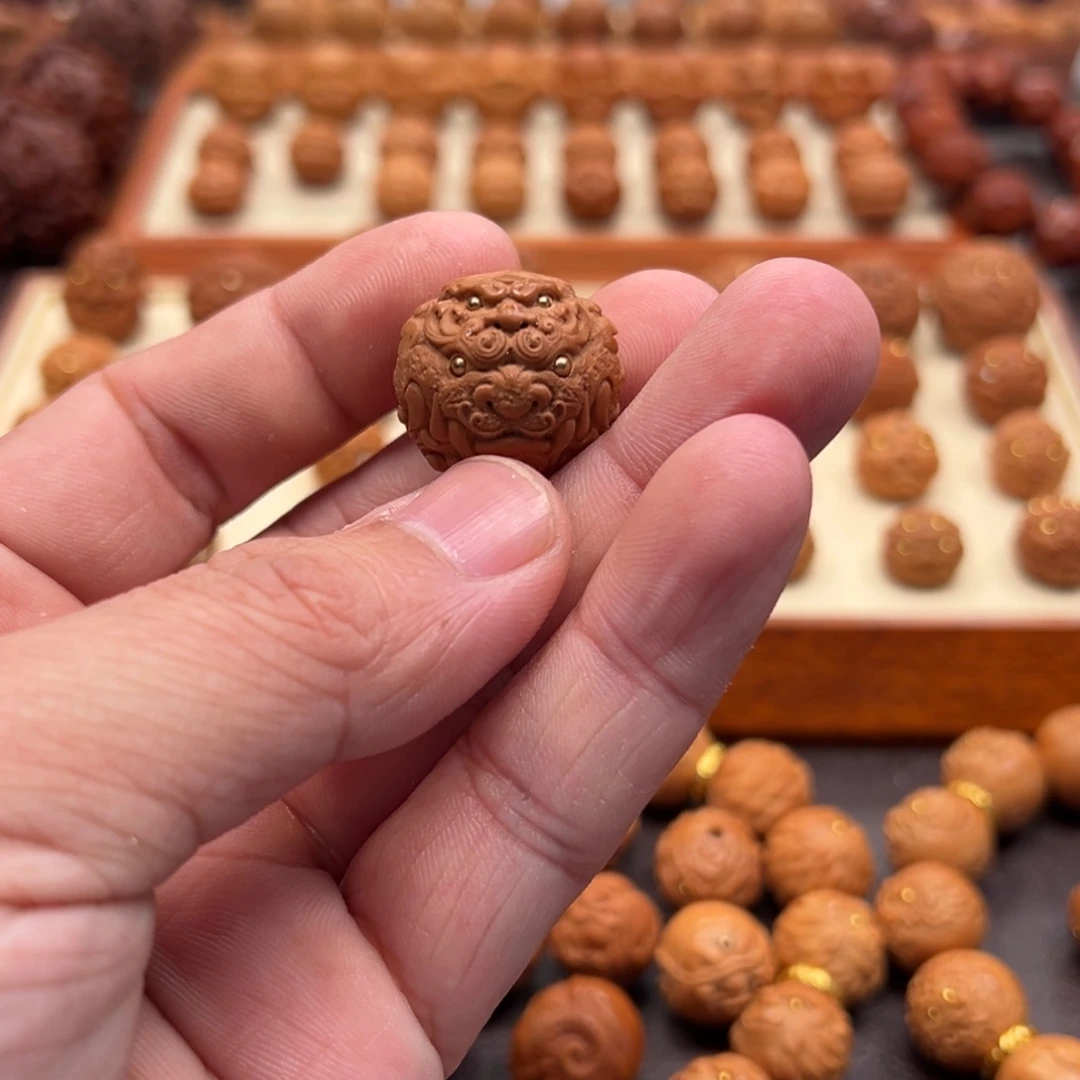 2.2镶嵌款白虎唐狮单颗