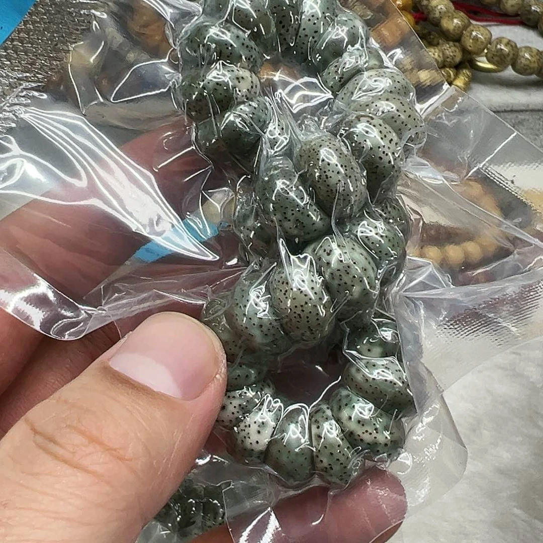 星月菩提手串76高端绿星月菩提单圈大肠1.4