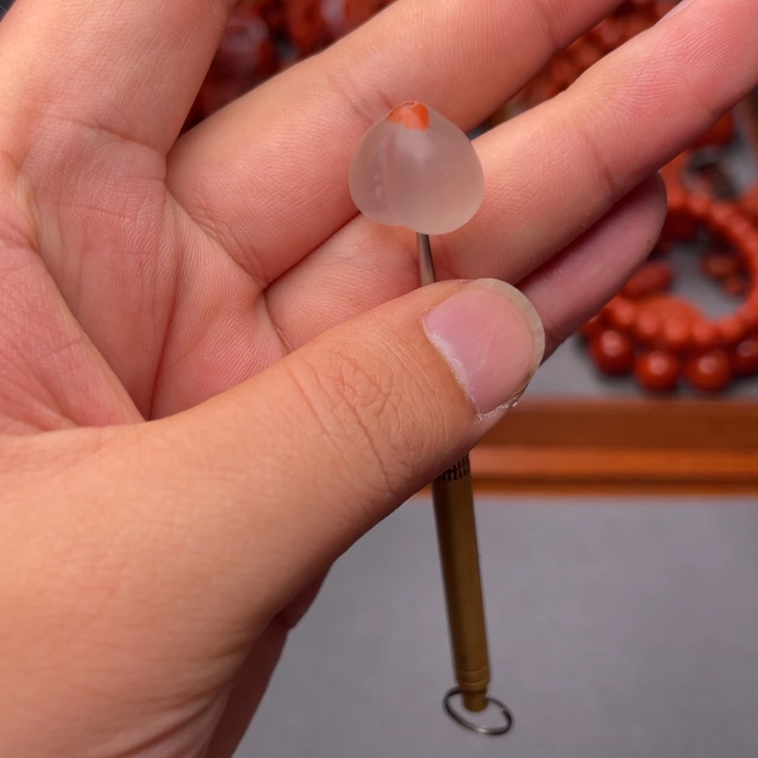 未镶嵌配饰南红玛瑙