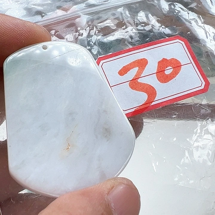 翡翠未镶嵌颈饰缅甸翡翠吊坠