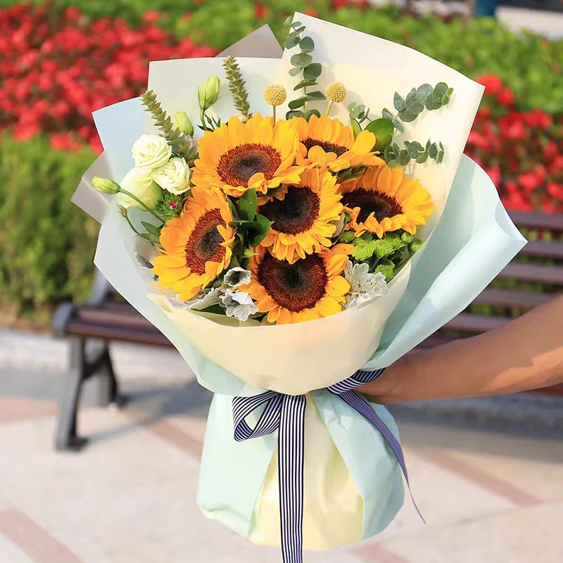向日葵香槟玫瑰混搭花束鲜花速递同城配送生日礼物
