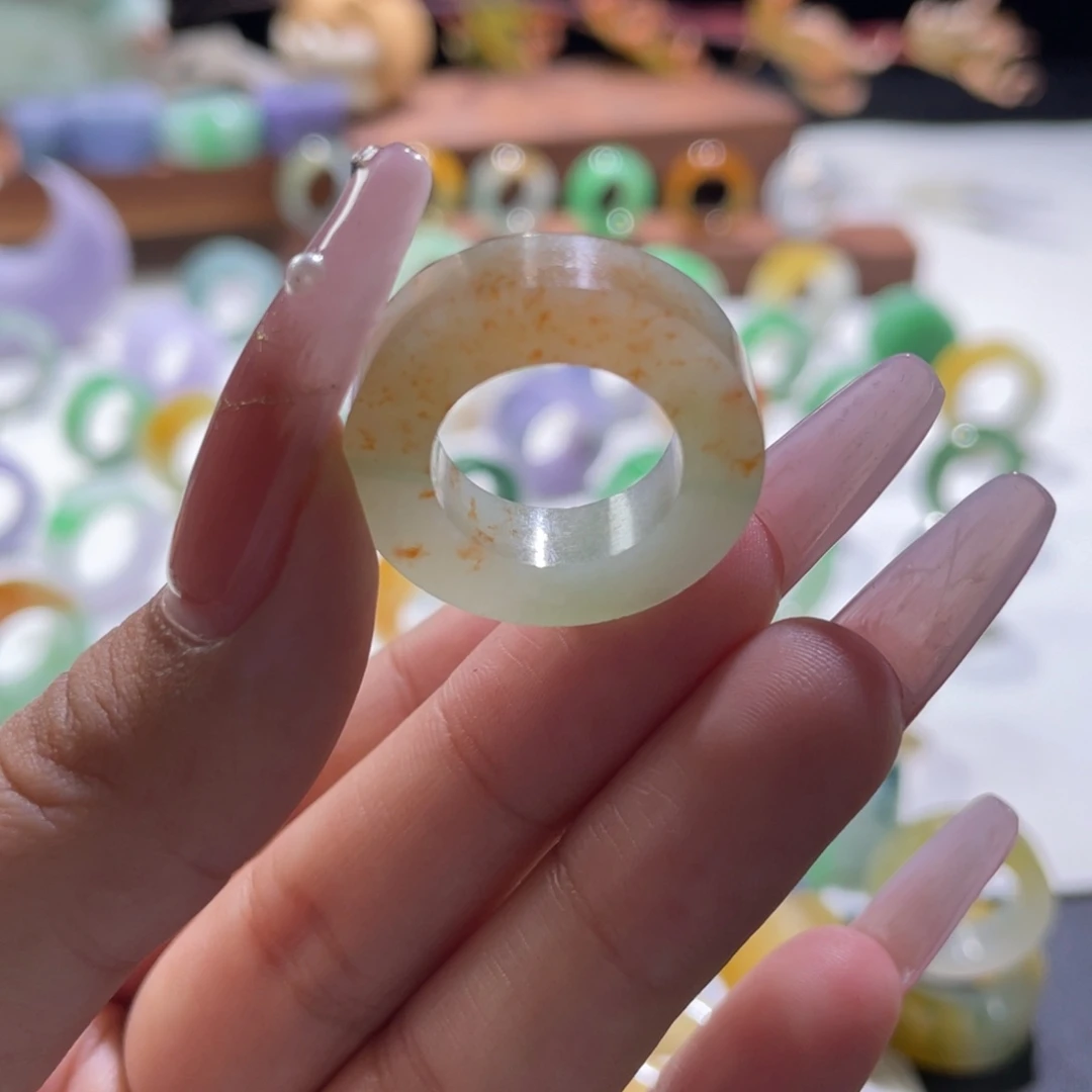 未镶嵌定制翡翠翡翠