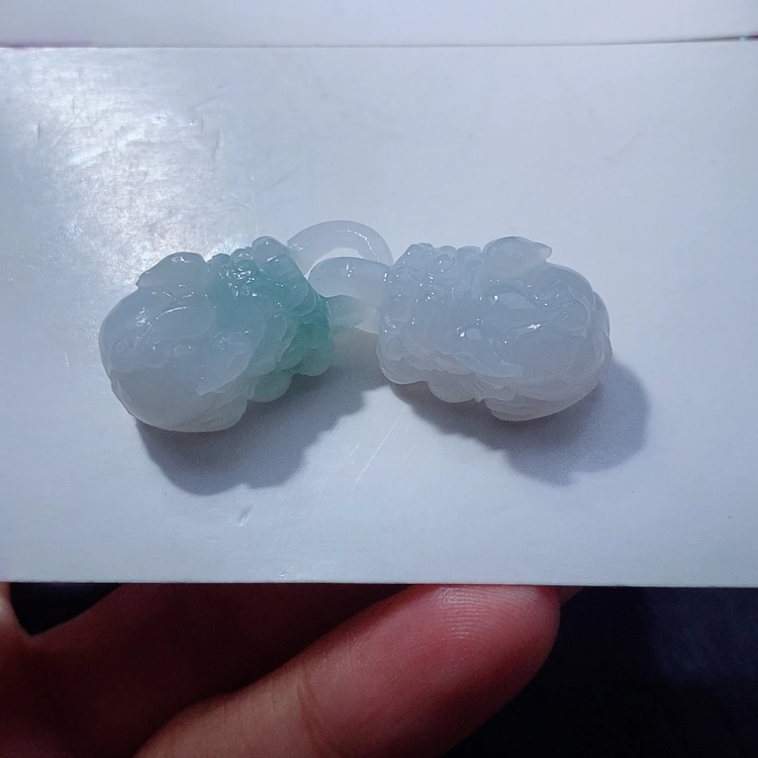 未镶嵌定制翡翠翡翠