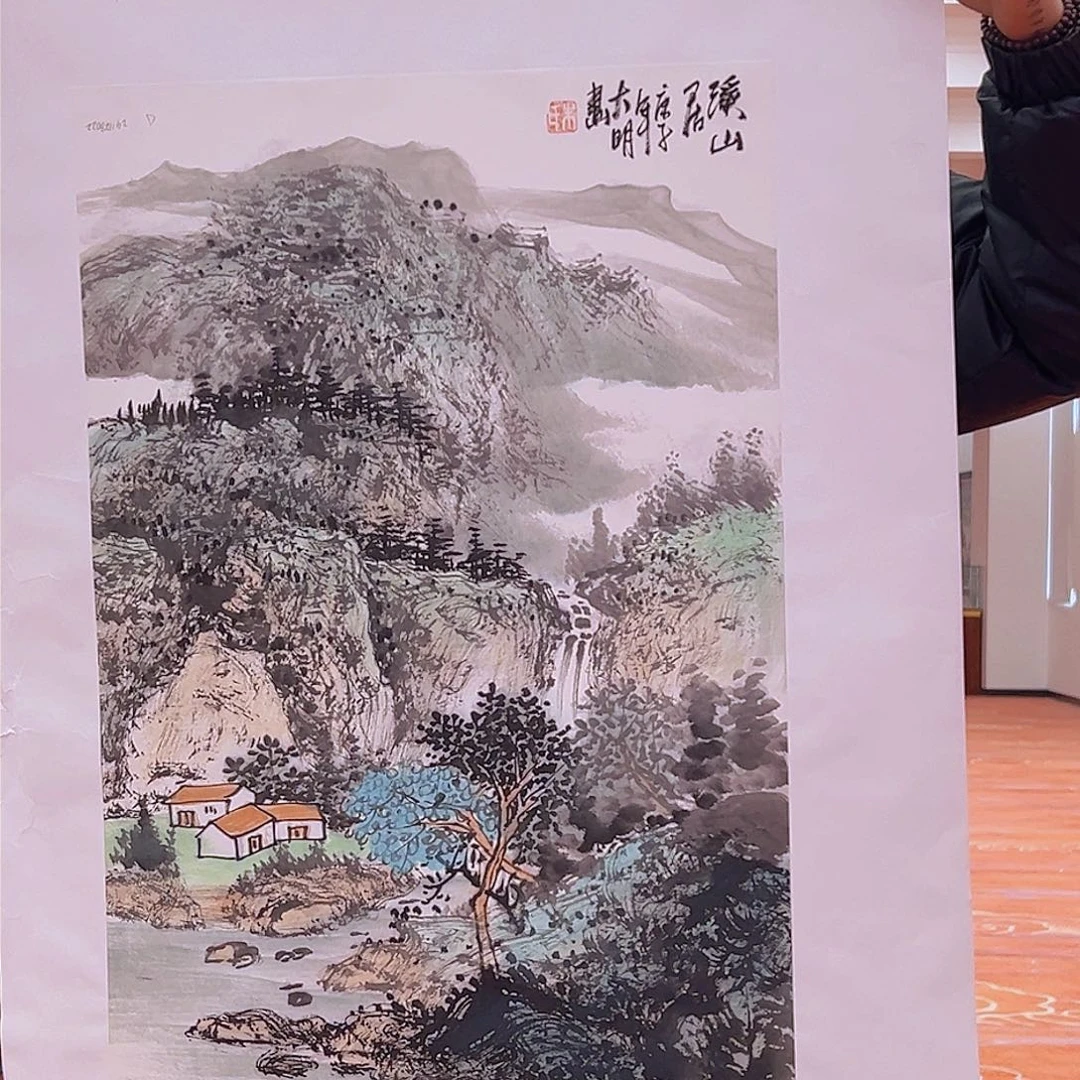国画朱大明原作溯源带证件合影视频