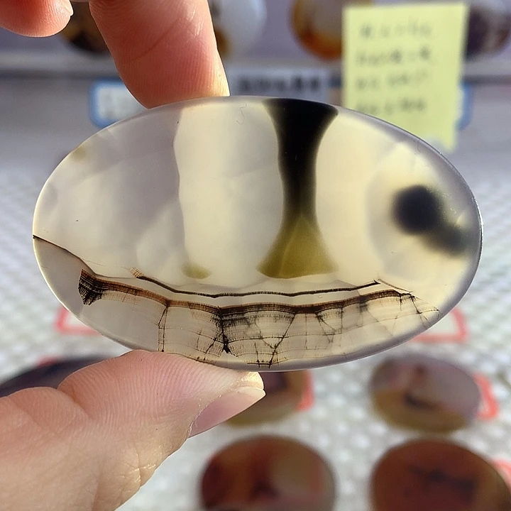 玛瑙/玉髓未镶嵌颈饰