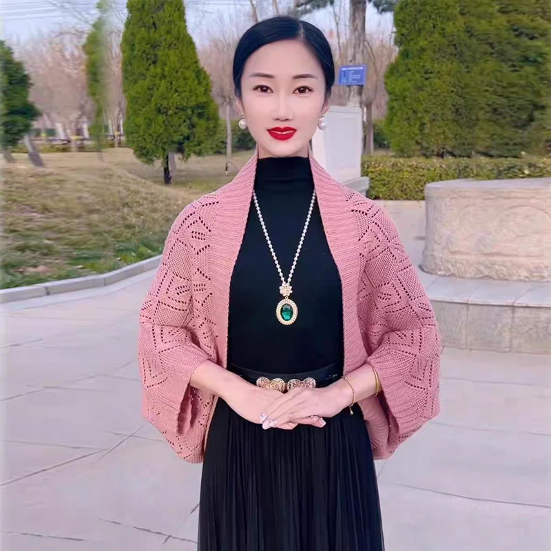 旗袍披肩女2025新款文艺复古高端外搭开衫配裙子春秋围巾两用保暖