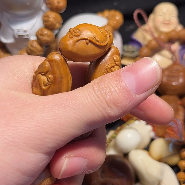 橄榄核手串/手链美背生命