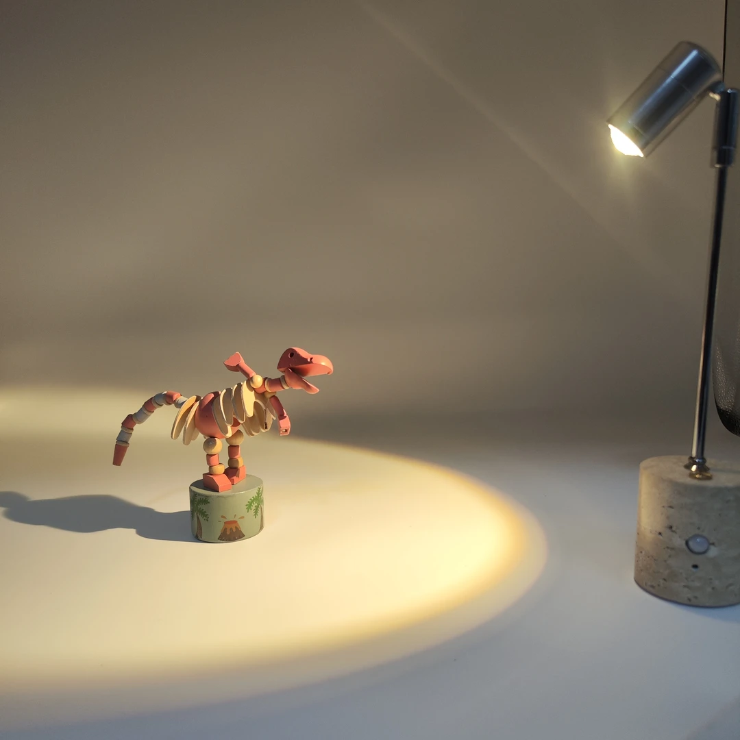 居家夜行伴侣多功能灯客厅创意极简感应灯