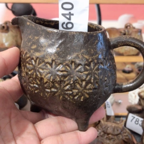 木有一点点的小姐姐