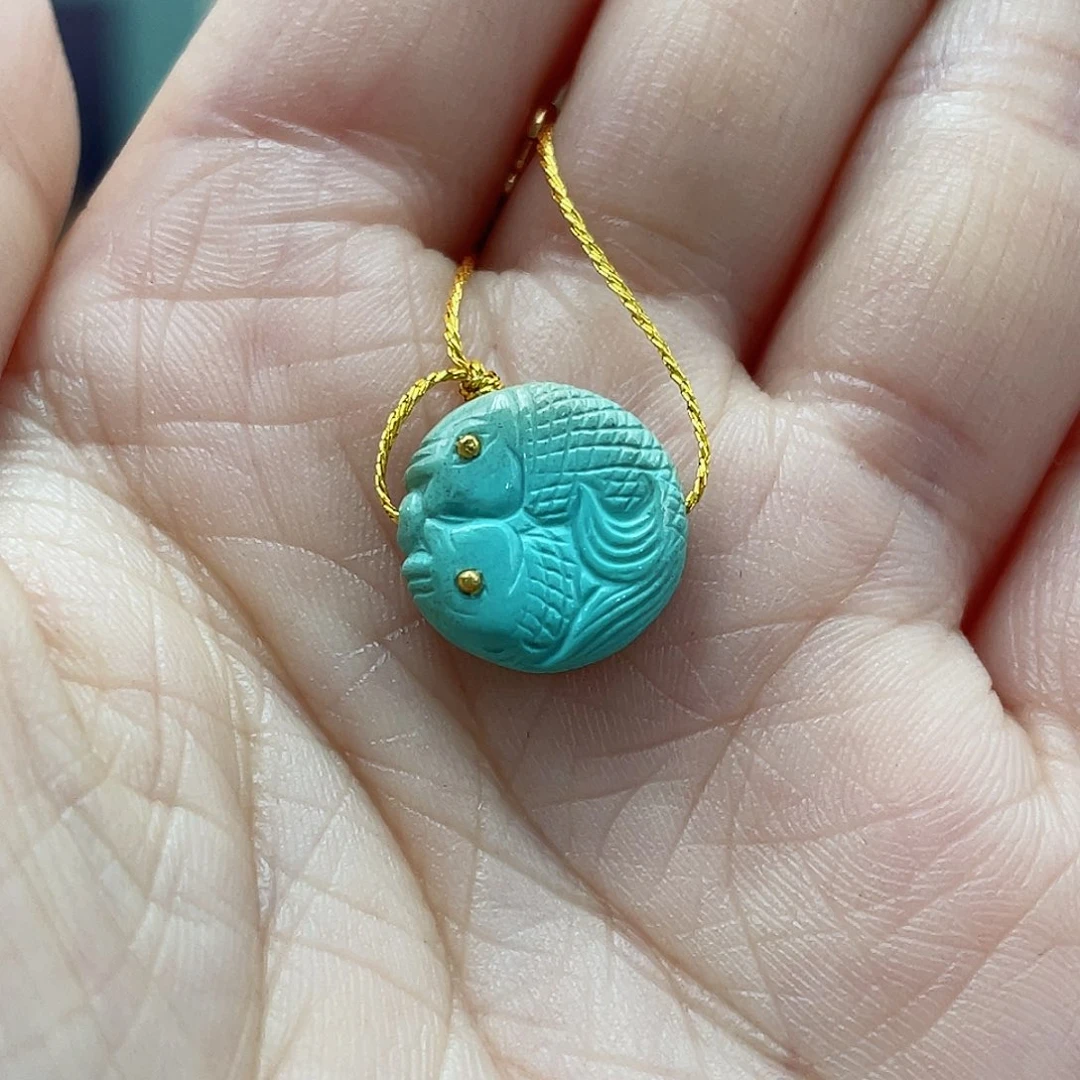 绿松石颈饰未镶嵌