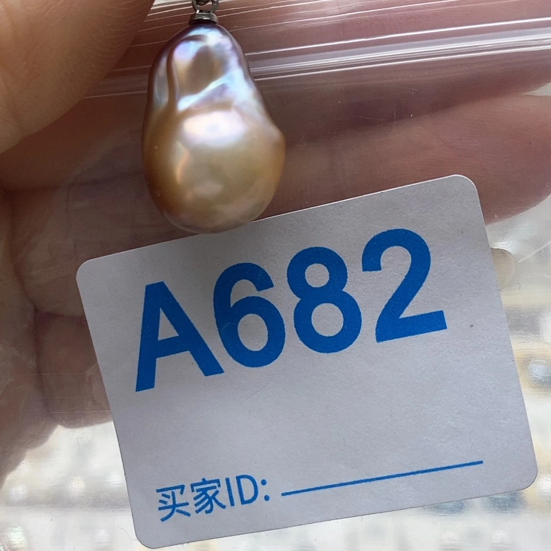 颈饰未镶嵌淡水珍珠