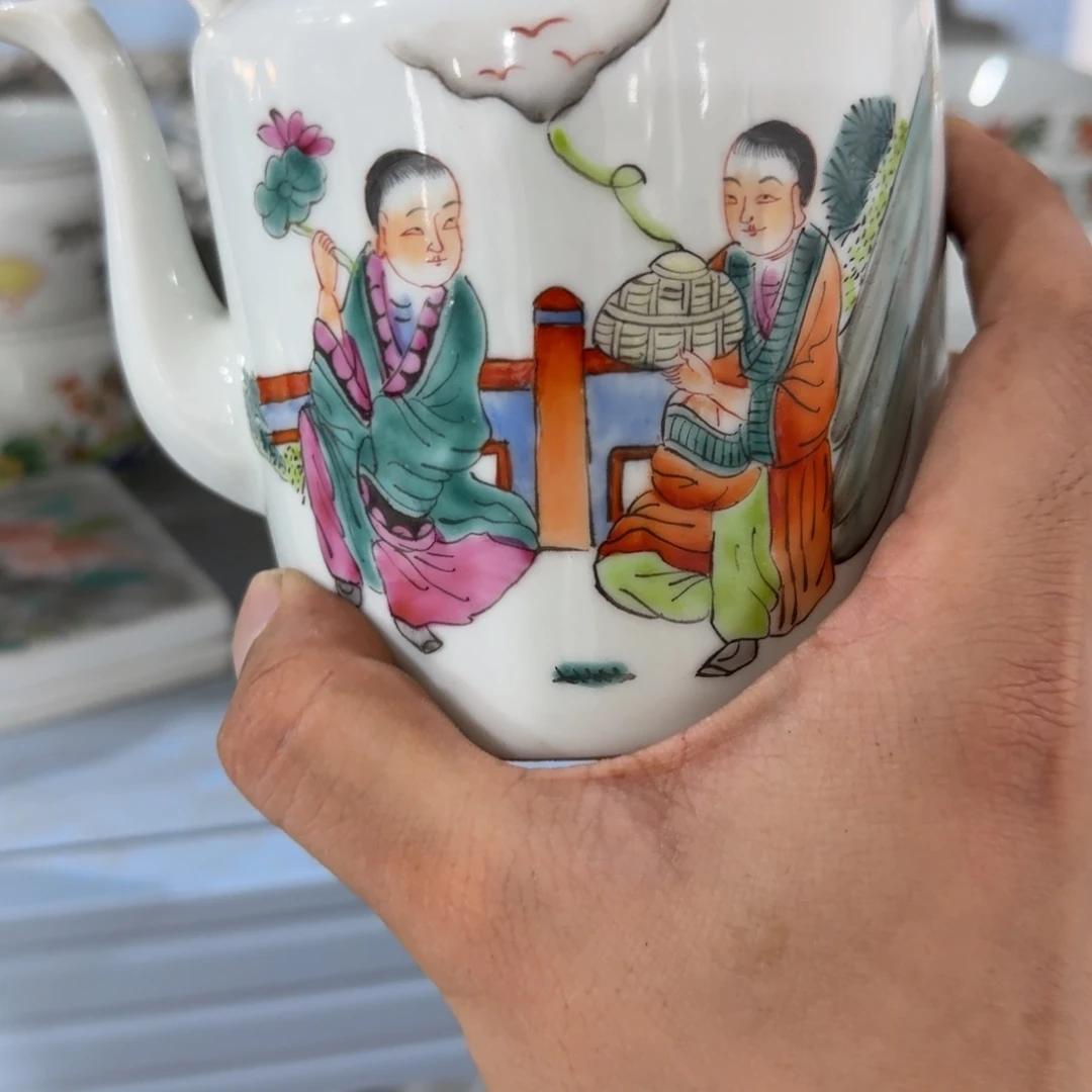 瓷片摆件的事情也太让大家开心起来
