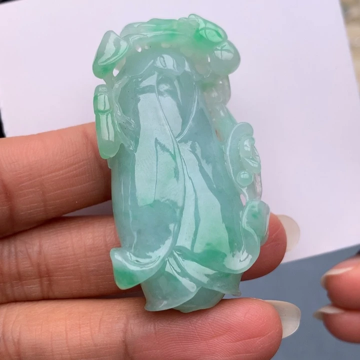 翡翠未镶嵌吊坠(不含链)翡翠吊坠