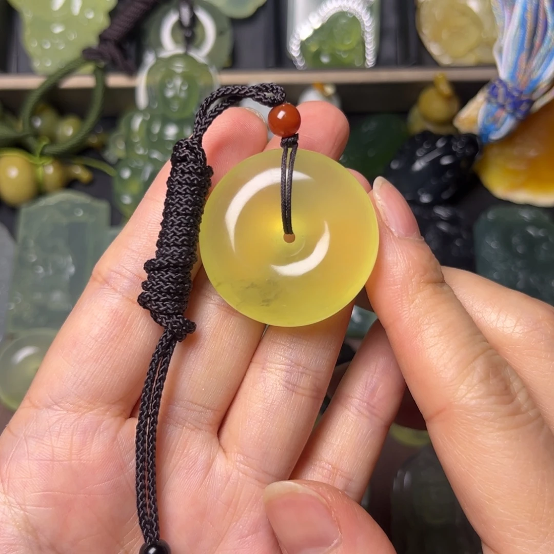 蛇纹石玉未镶嵌吊坠(不含链)