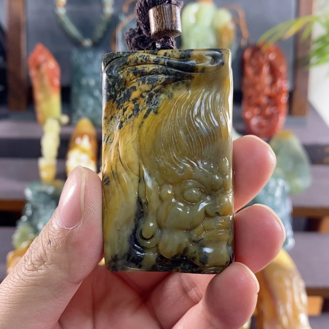 岫玉未镶嵌花玉挂件