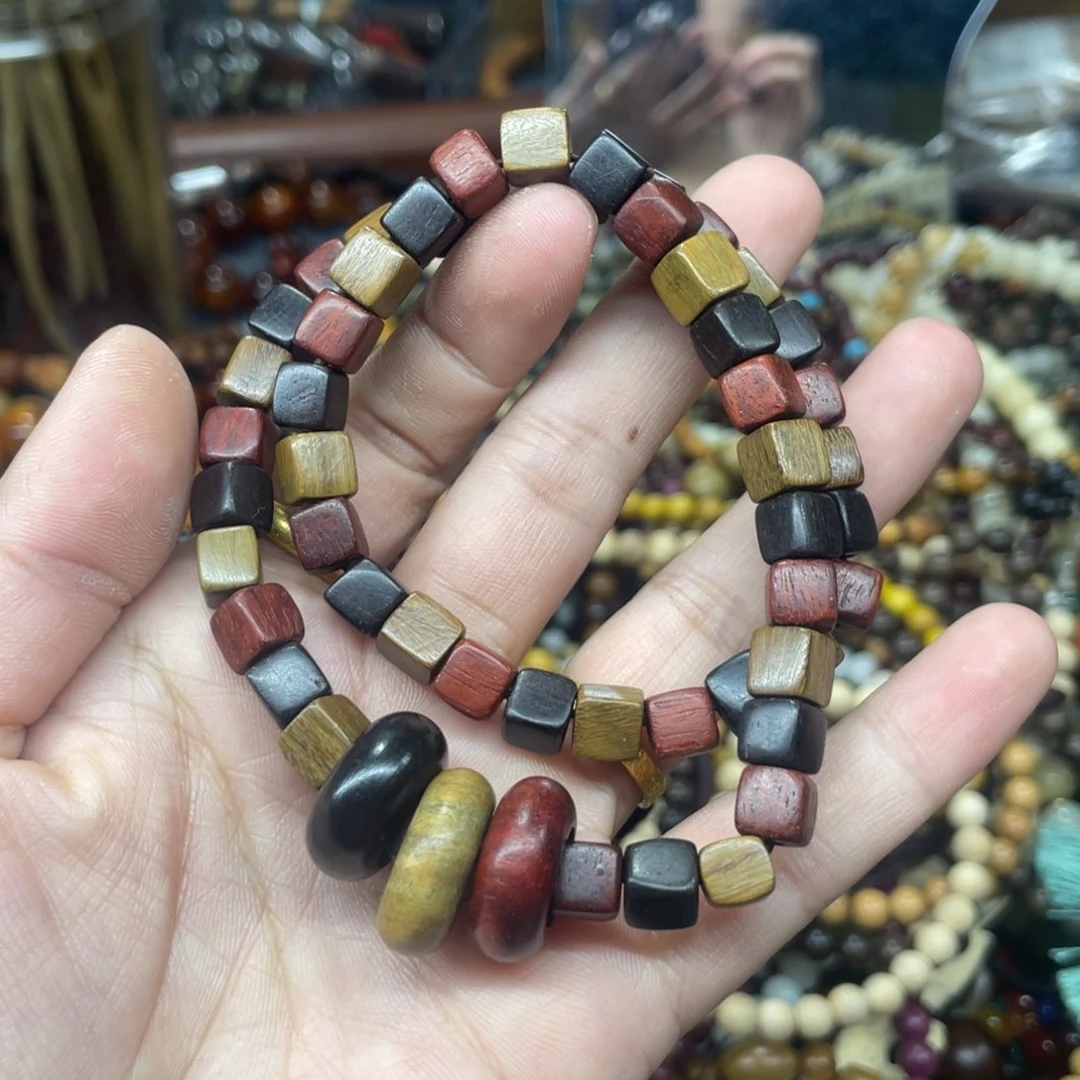 维腊木（绿檀）无事牌