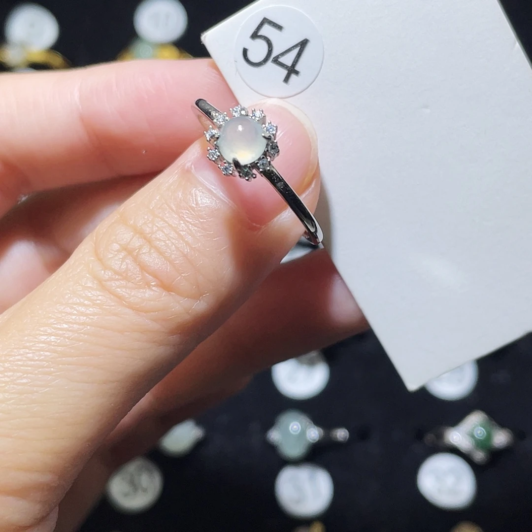 翡翠未镶嵌戒指戒指