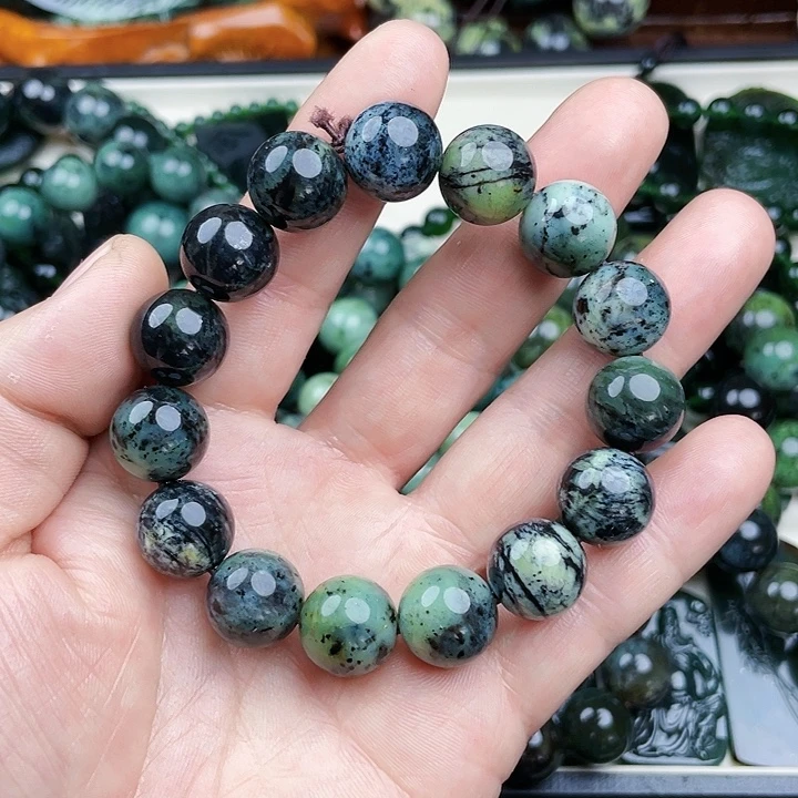 框***蛇纹石玉未镶嵌挂件