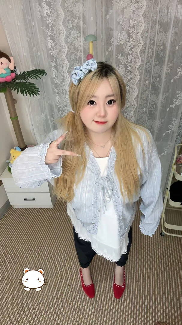 屁屁大码微胖清爽温柔可爱舒适甜美套装