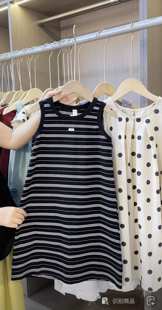 女童夏季条纹长裙2025新款儿童宽松背心裙休闲时髦宝宝无袖连衣裙