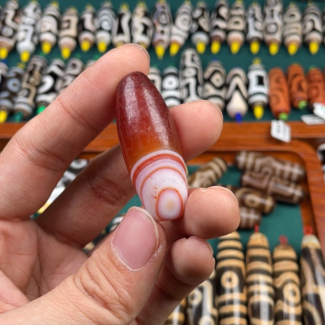 玛瑙/玉髓裸珠红缠丝