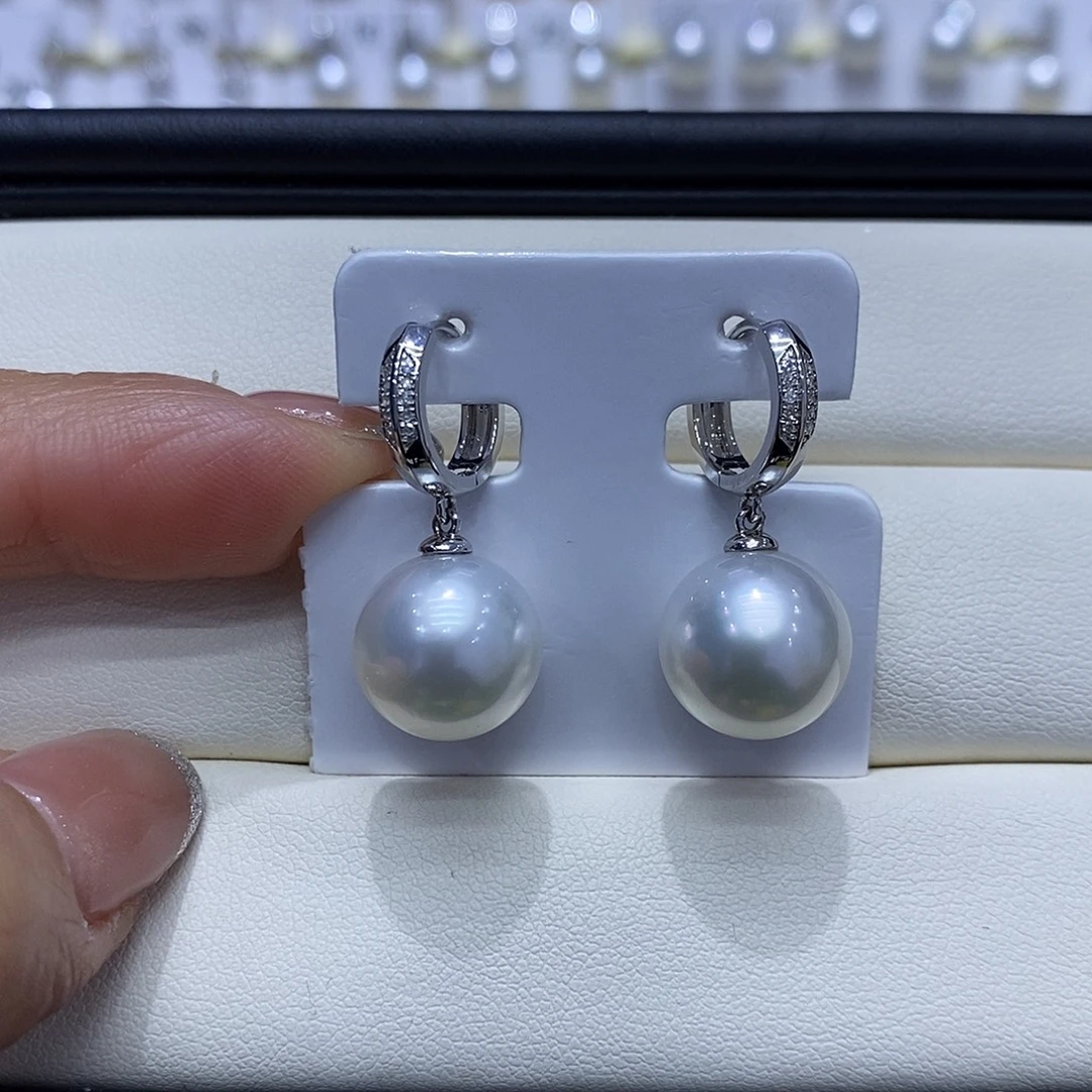 耳饰18K金镶嵌海水珍珠12到13点位澳白