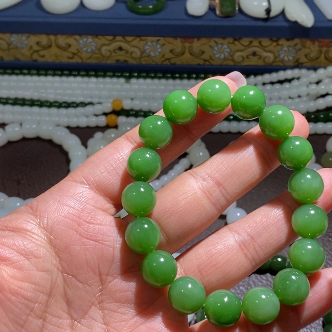 和田玉手链未镶嵌高**?