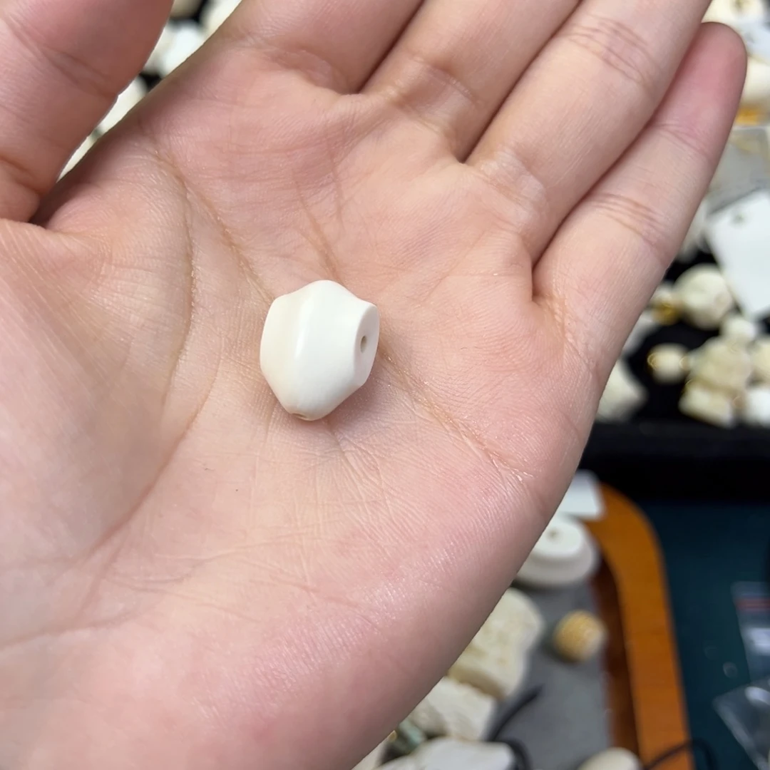 ****猛犸象牙吊坠1.2mm鲨鱼背三通