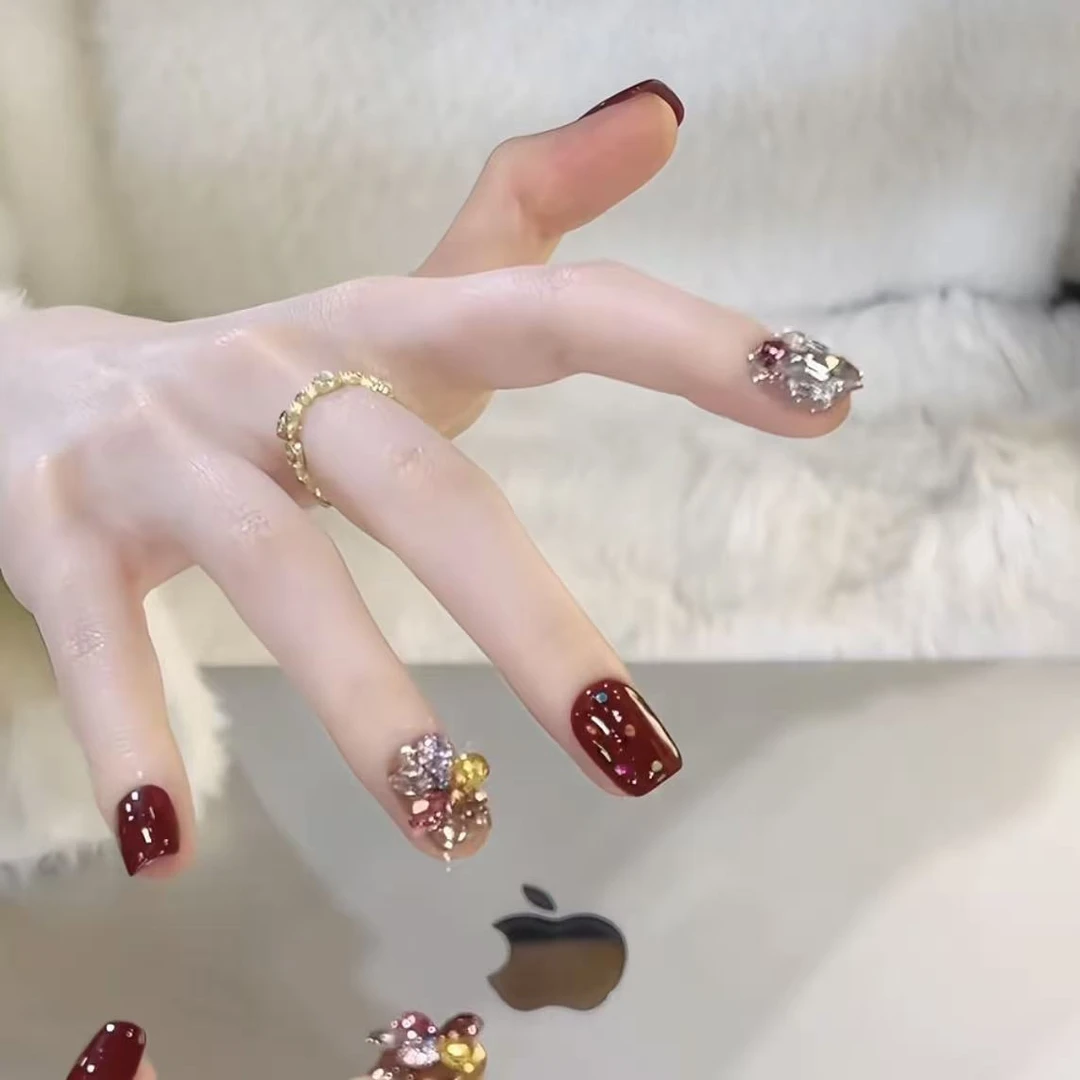 【大展红图】  野世穿戴甲 红色亮片彩钻  重工新年显白美甲 十片装