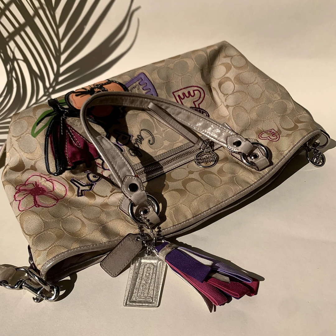 95新 COACH/蔻驰 经典百搭时尚复古辣妹花卉系列单肩腋下托特包