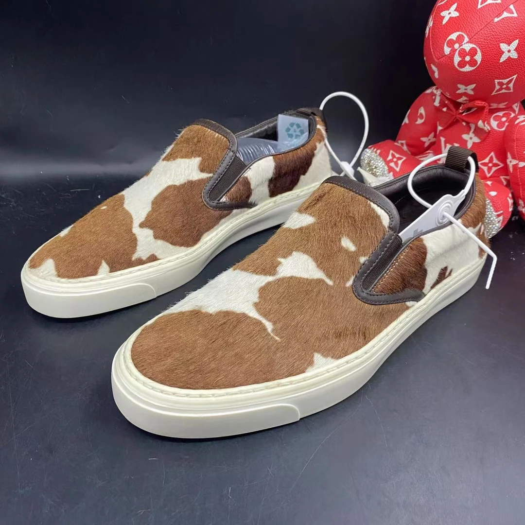 95新 GUCCI/古驰 白棕翻毛皮时尚舒适一脚蹬40欧码cg048