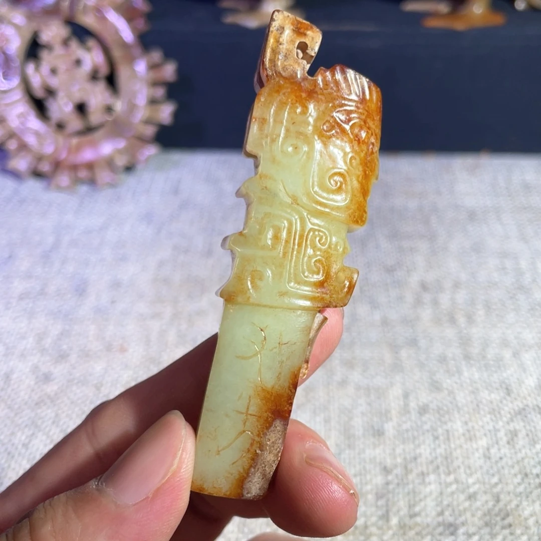 和田玉（糖玉）未镶嵌摆件